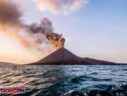 Gunung Anak Krakatau Naik Status jadi Waspada Tingkat 3