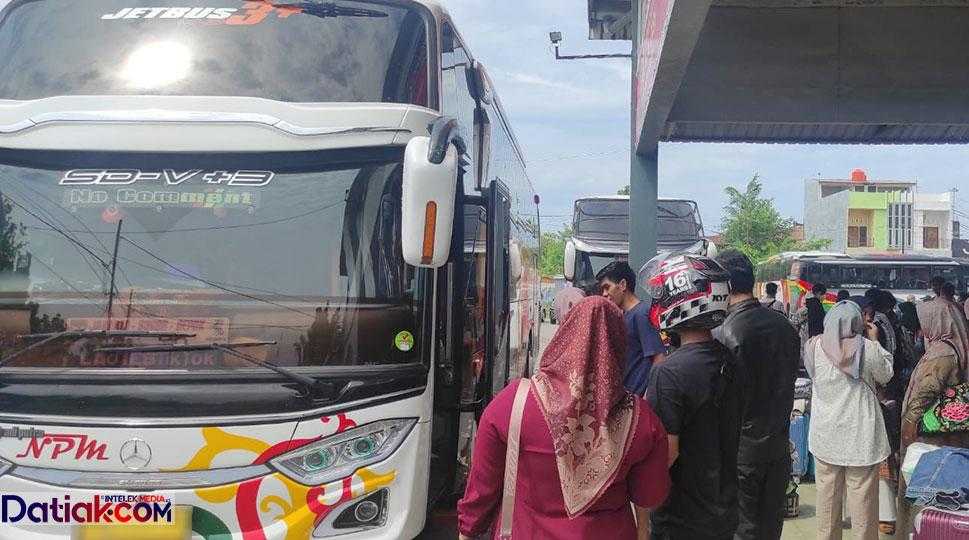 Tiket Bus di Padang habis